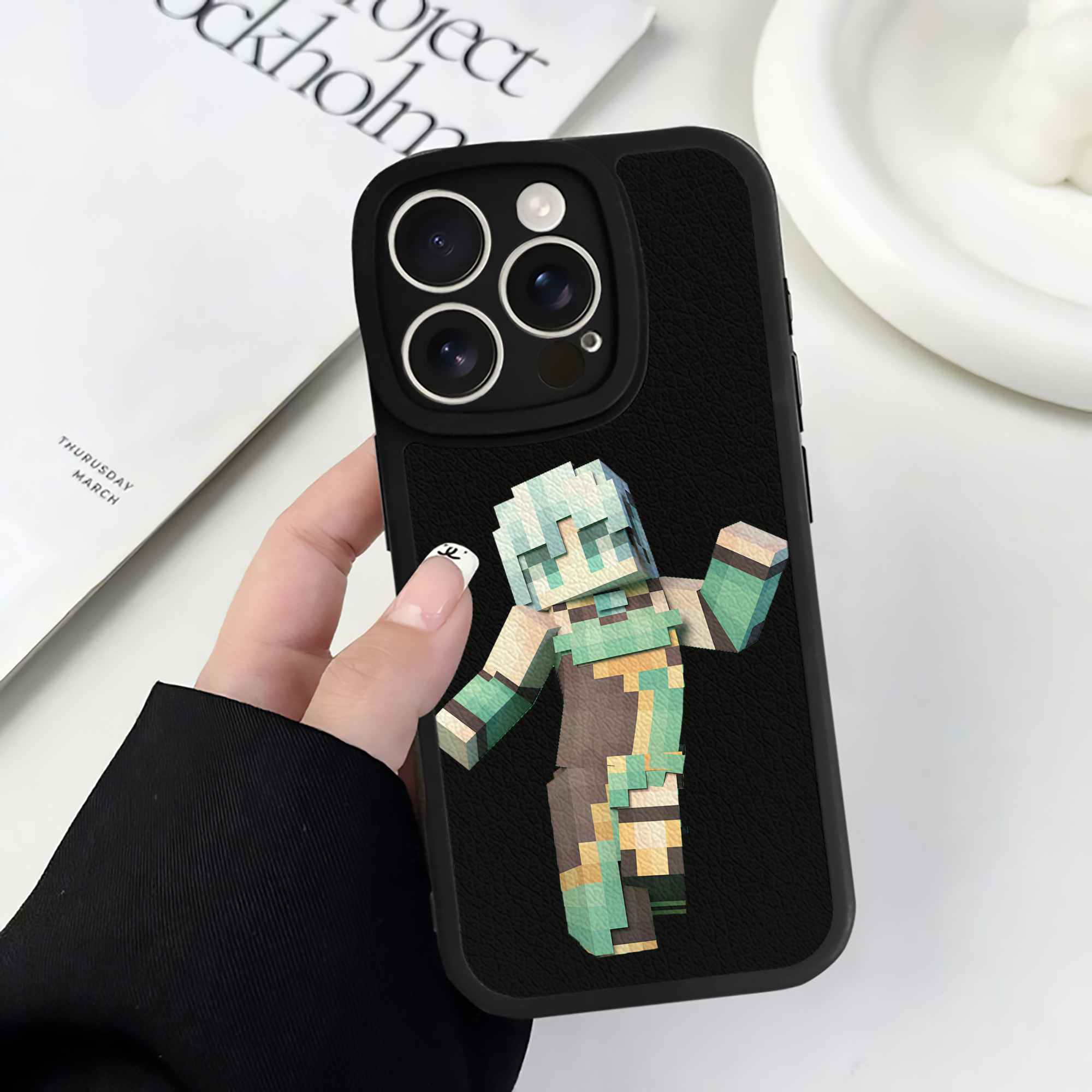 （画像用） マインクラフト ブロックの世界 Minecraft MC Block world 【iPhone 16シリーズ対応】シリコンスマホケース（レザー調） 材質：シリコン